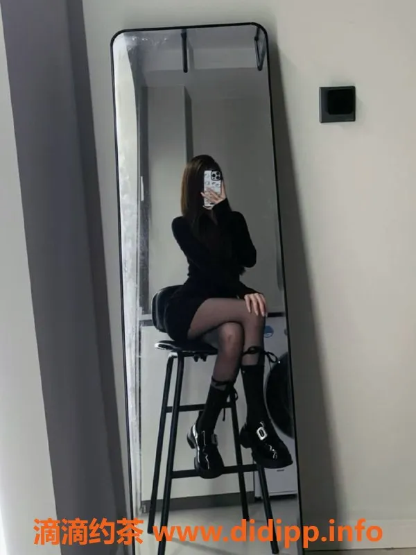 台州楼凤-金华市香香，170身高22岁，600起，靠谱品茶！