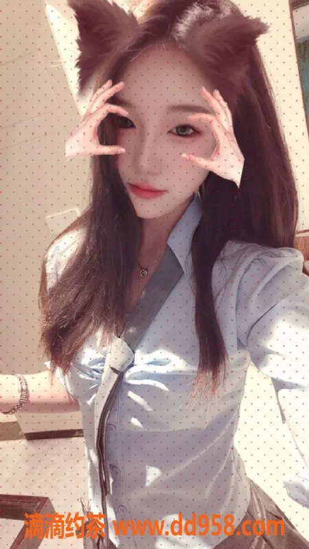 台州楼凤-义乌市奶斯，19岁165cm，600P品茶服务