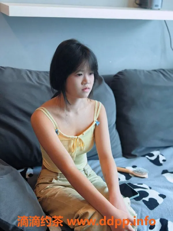 成都楼凤-成华区18岁妹妹，身高162,体重90斤，口活极佳