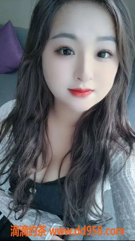 中山楼凤-中山板芙魅力女郎，400元洗吹做，快来体验！