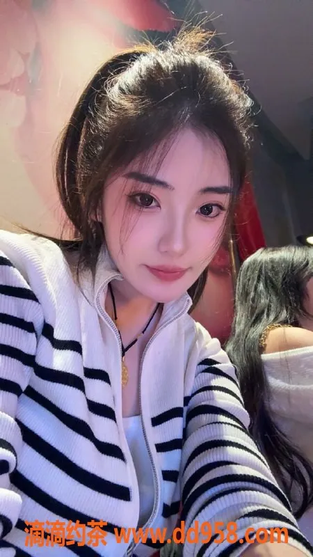 无锡楼凤资源信息,新区柏宜酒店大学生美女 角色扮演可口交