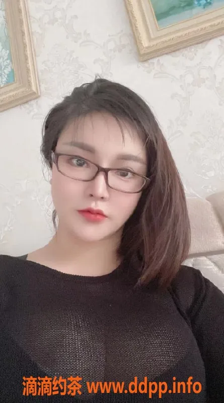 深圳楼凤资源信息,深圳罗湖大胸熟女 1200元起服务