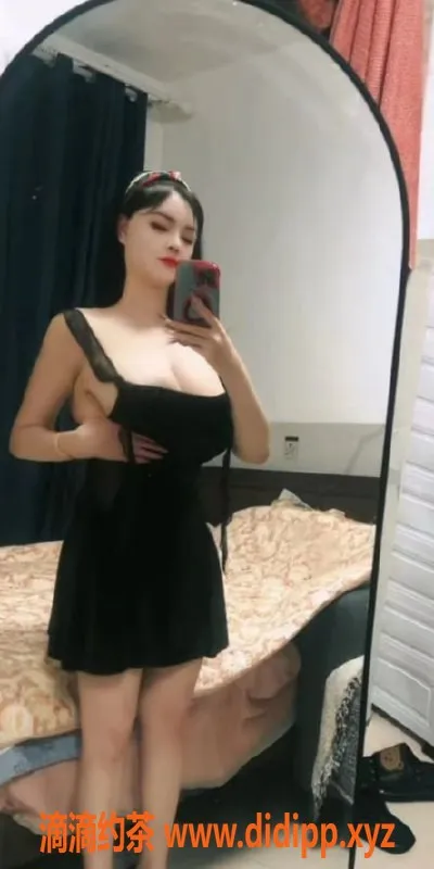 深圳楼凤-深圳罗湖大胸熟女 1200元起服务