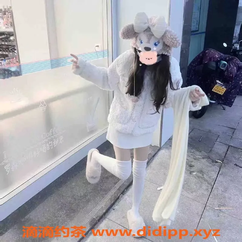 无锡楼凤资源信息,滨湖学妹A4腰，恋爱初体验，69胸推可舌吻