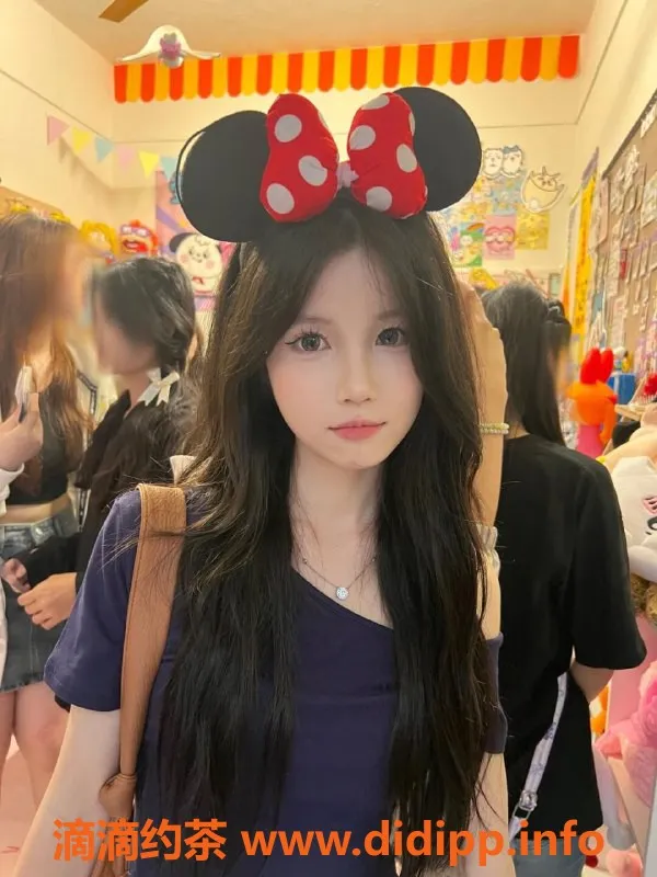 无锡楼凤-锡山铂金岛极品嫩妹 三点服务尽享