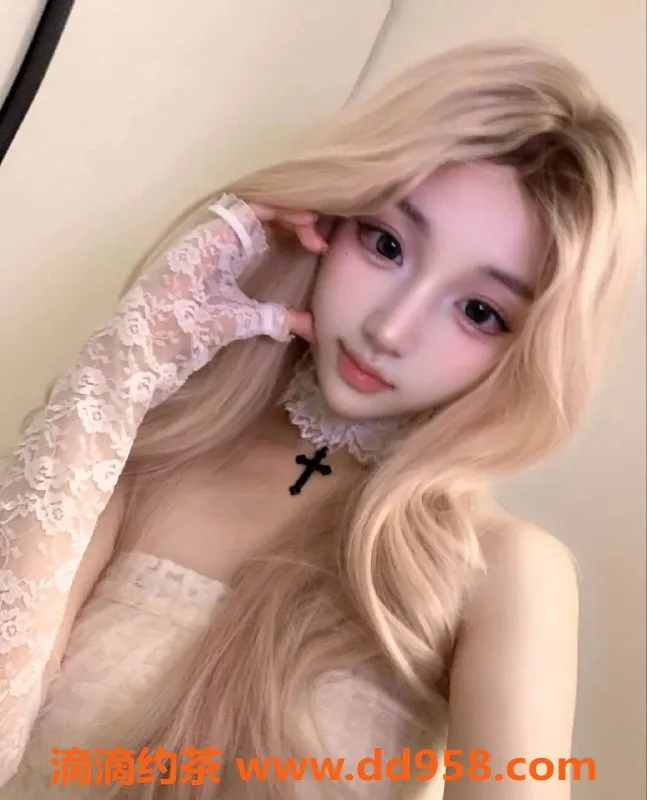 无锡楼凤-梁溪东岭顶级嫩妹少女 三点粉肌肤白皙