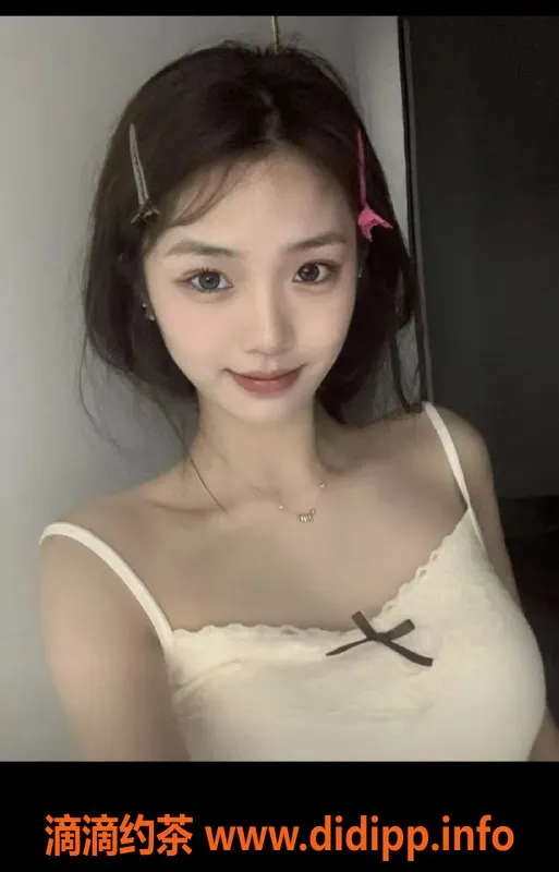 中山楼凤-中山石岐课室，18岁美少女，洗吹做服务