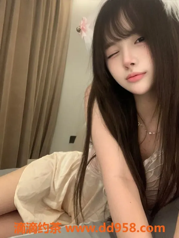 无锡楼凤资源信息,锡山04粉嫩小女友 可爱贴心陪浴