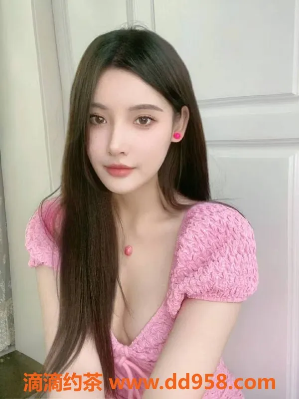 无锡楼凤-滨湖美艳嫩妹，69胸推，激情服务等你来体验