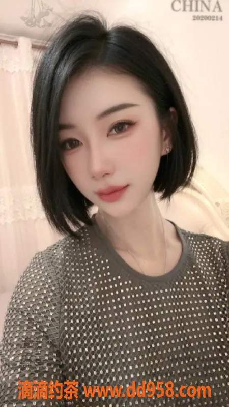 北京楼凤资源信息,朝阳双井雪梨 170cm 54kg 活泼可纯可欲