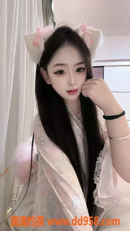 西安楼凤-莲湖区嫩妹喵喵，8p12pp超值体验