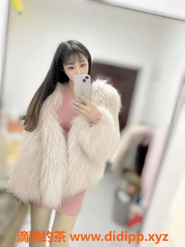 无锡楼凤-新吴毒龙69服务 专享双飞与口爆体验