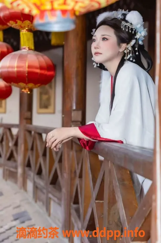 成都楼凤-金牛区露露，身高165，价位6/19，热情服务