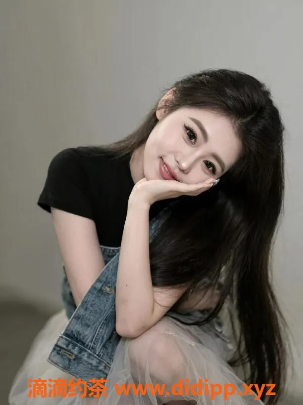 成都楼凤-武侯区嫩妹初岁，气质出众，服务优质