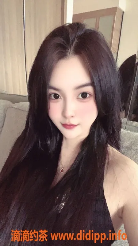 成都楼凤资源信息,高新区御姐诗颖，颜值与身材兼具