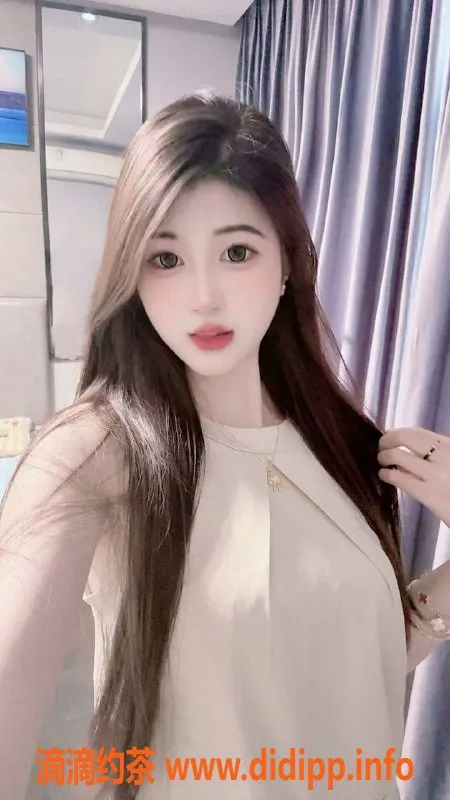 中山楼凤-西区21岁雨彤，170cm C罩杯，服务优质