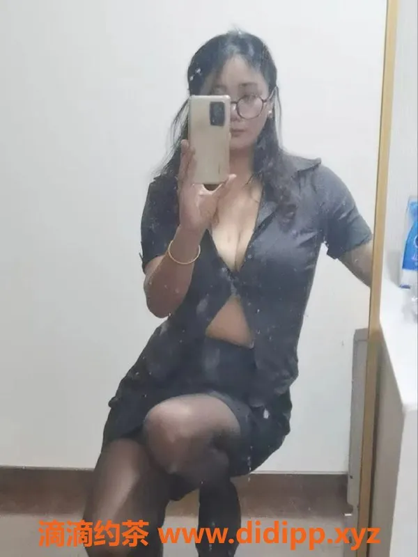 广州楼凤-南海瑜伽老师35岁 38D胸围诱惑体验