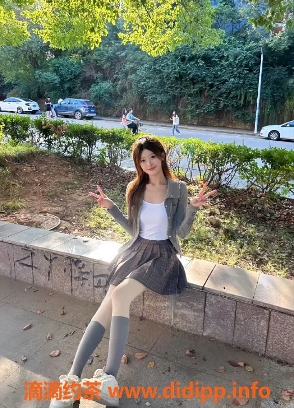 无锡楼凤-锡山校花空降！三点环游，69胸推等你体验