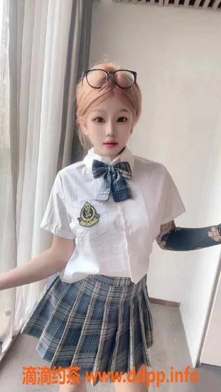 成都楼凤资源信息,成都嫩妹伊伊，19岁身高157，包夜2500元