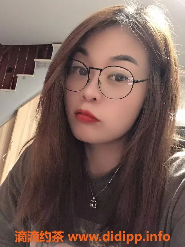 中山楼凤-中山小榄泰丰区两位美女等你来约！