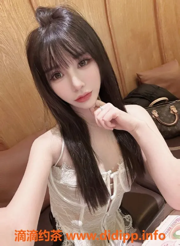 无锡楼凤-梁溪03少女：角色扮演与口爆高端服务