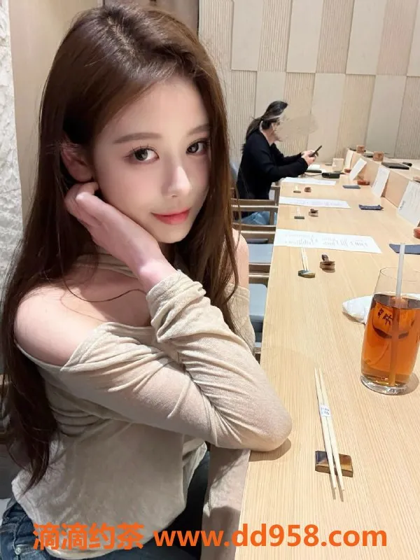 无锡楼凤-宏宇大厦07号超嫩少女，诱惑无限