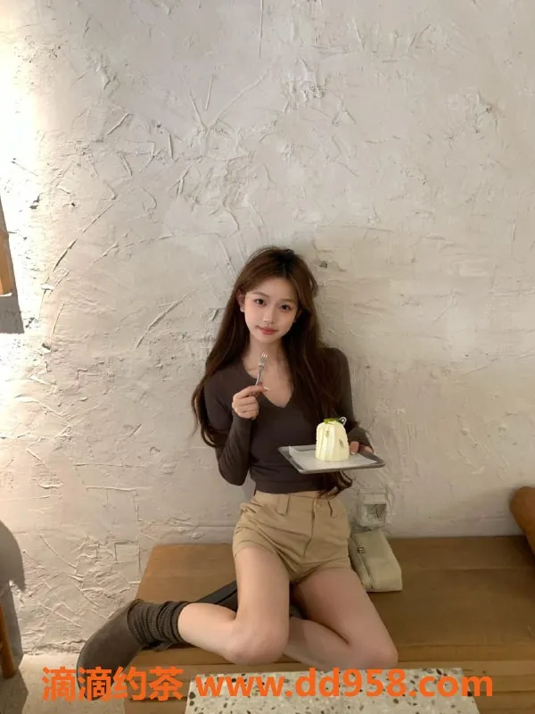 无锡楼凤-梁溪邻家少女，白皙肤色，69元陪浴