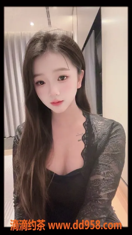 无锡楼凤-梁溪东岭06嫩妹三点蜜桃臀等你体验