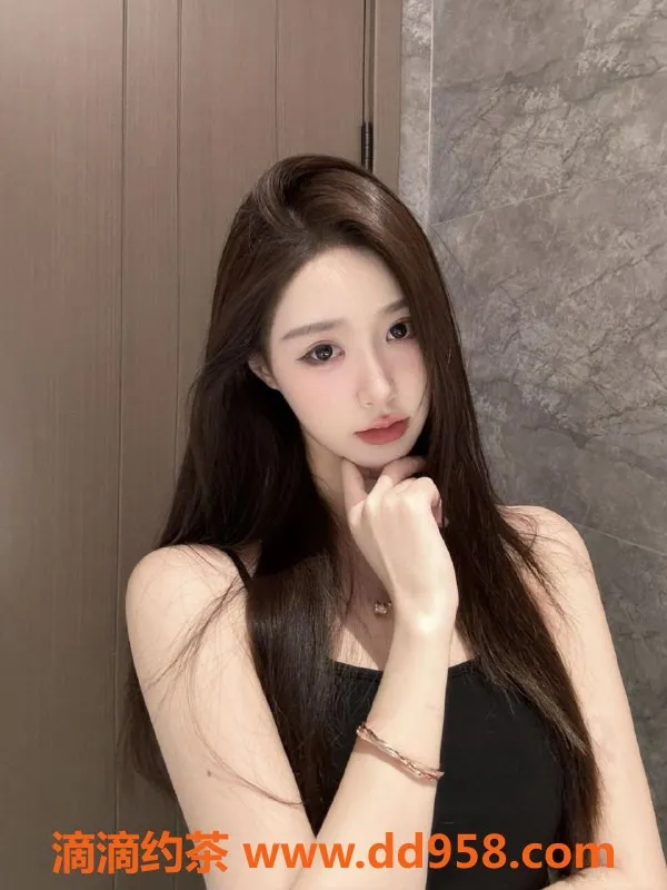 无锡楼凤资源信息,19岁极品少女，175大长腿，超贴心服务