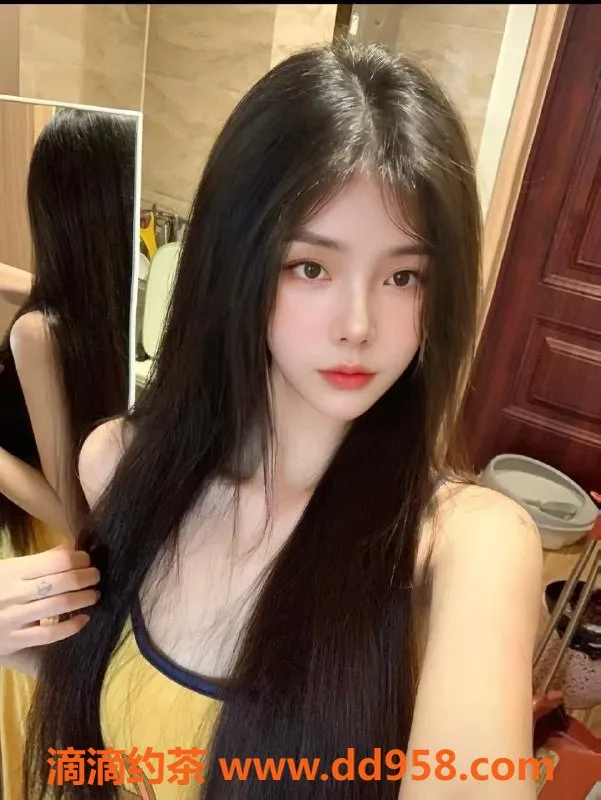 中山楼凤-江门江海性感美眉，快餐300元，洗吹做400元