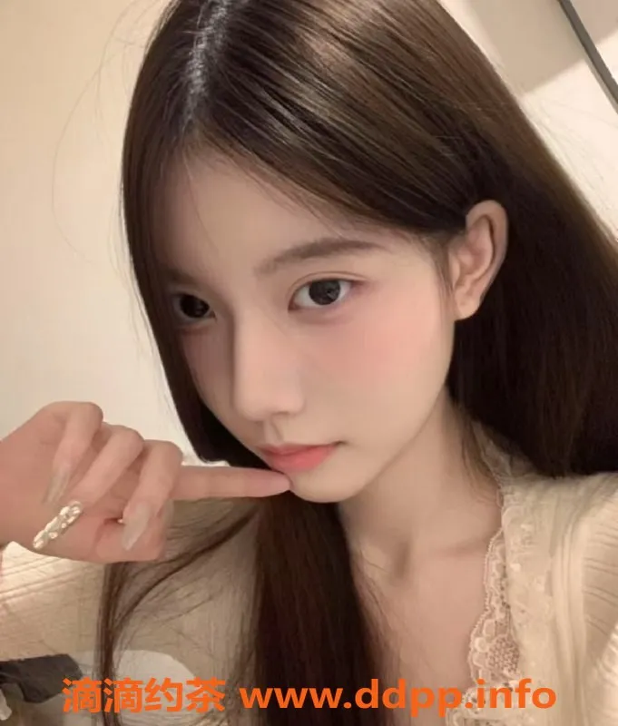 无锡楼凤资源信息,滨湖03极品少女，粉嫩可舌吻，69服务等你体验