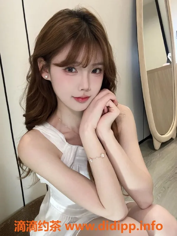 无锡楼凤-梁溪小天鹅 超嫩少女D罩杯 含舌吻服务