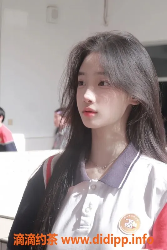 无锡楼凤-梁溪校花学妹170大长腿，花式调情等你来体验