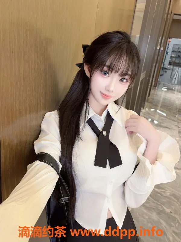 无锡楼凤-滨湖红星大都汇极品嫩妹，173大长腿，雪白皮肤