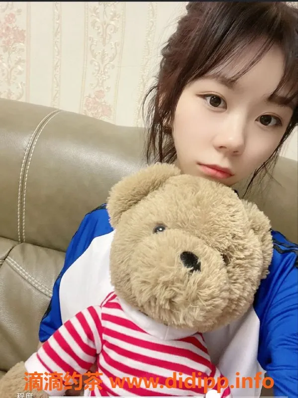 无锡楼凤资源信息,锡山大学生03，可舌吻陪浴，天然D