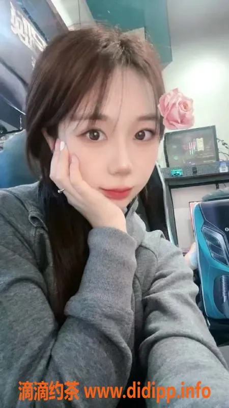 无锡楼凤-锡山大学生03，可舌吻陪浴，天然D