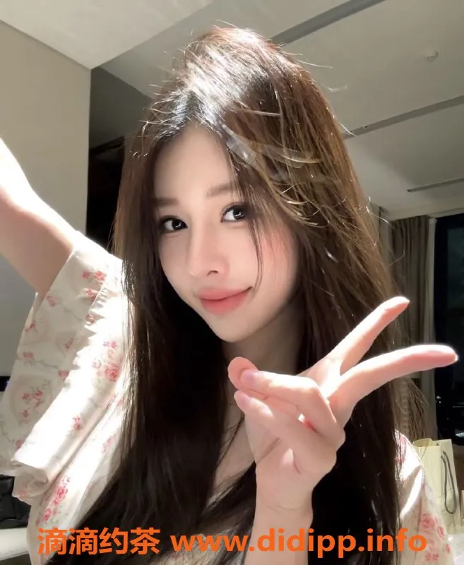 无锡楼凤-滨湖红星大都汇05超嫩少女，雪白肌肤服务丰富