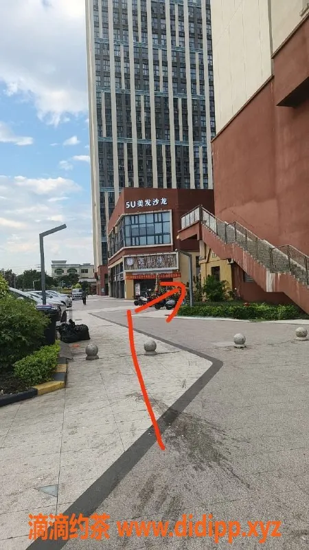 中山楼凤-佛山杏坛 400洗吹体验 750可做两次