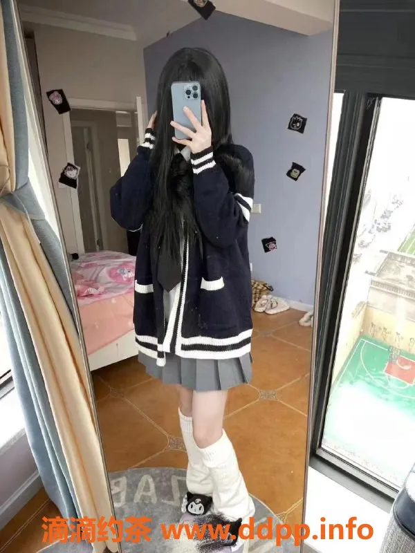 成都楼凤-成都小曼，排骨精嫩妹，600包夜2200