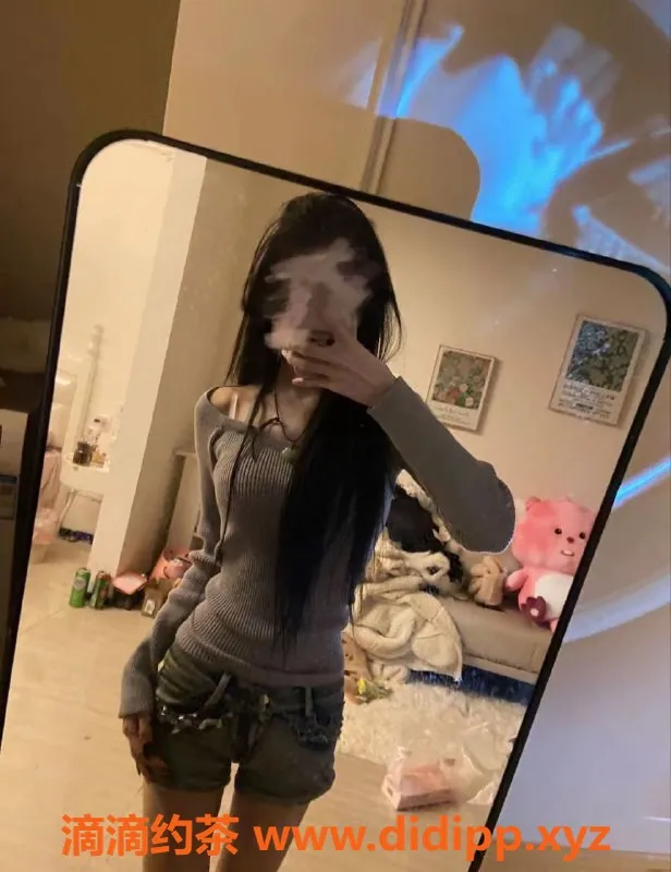 成都楼凤-成都小曼，排骨精嫩妹，600包夜2200