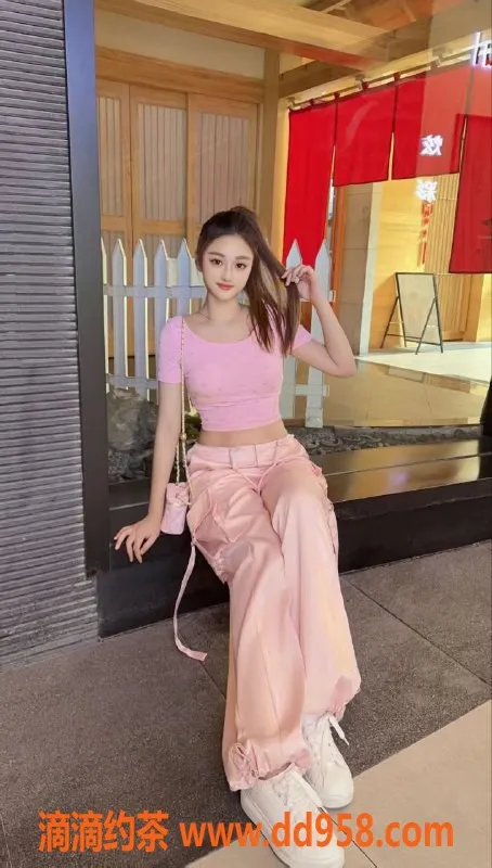 中山楼凤-中山汇美豪庭火炬平台，享受洗吹服务