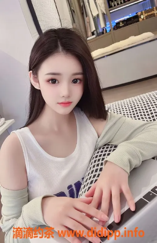 无锡楼凤-惠山天一公馆06学妹，花式服务等你体验！