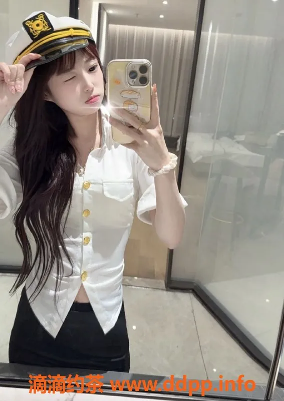 无锡楼凤-梁溪东岭顶级嫩妹，肤白如雪