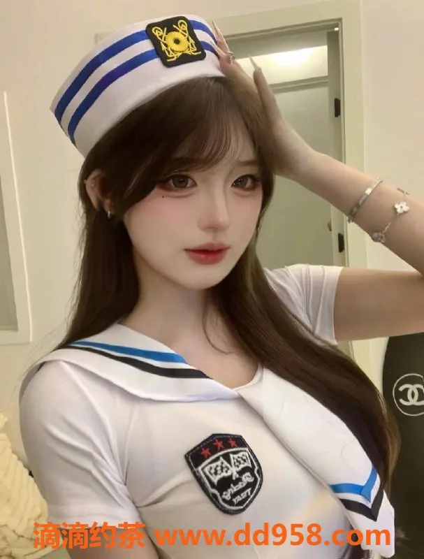 武汉楼凤-武汉洪山区惠宝，170cm丰满美女，胸围C+