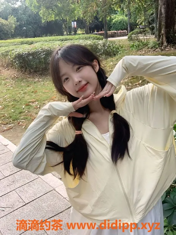 杭州楼凤-杭州可可，18岁清纯妹子，C罩杯仅需1400