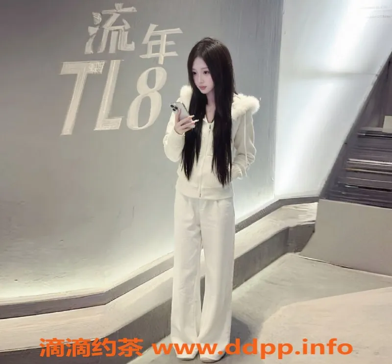 兰州楼凤-兰州小鱼儿，8P服务，纹身魅惑