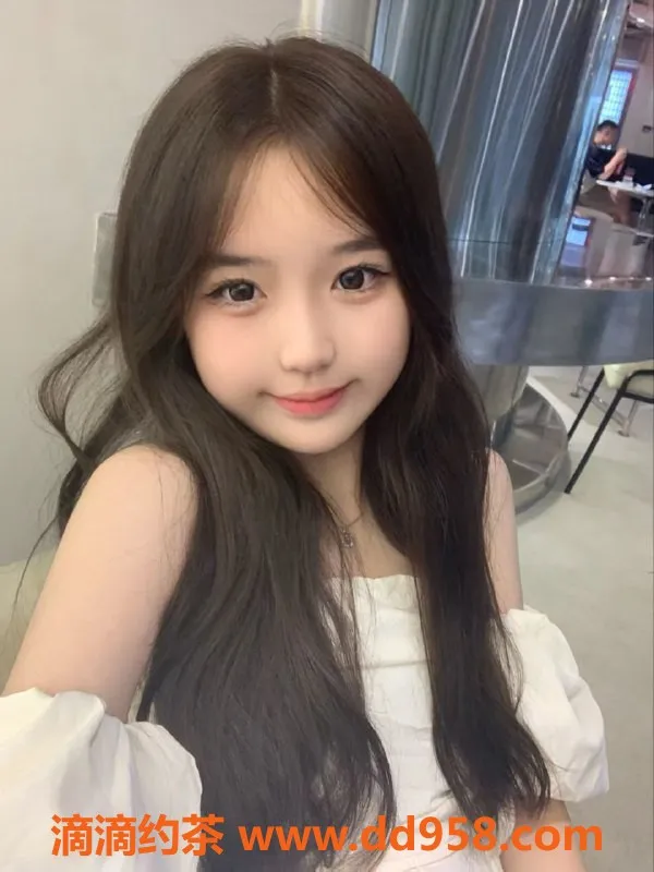 无锡楼凤-锡山超嫩少女萝莉 花式陪浴服务