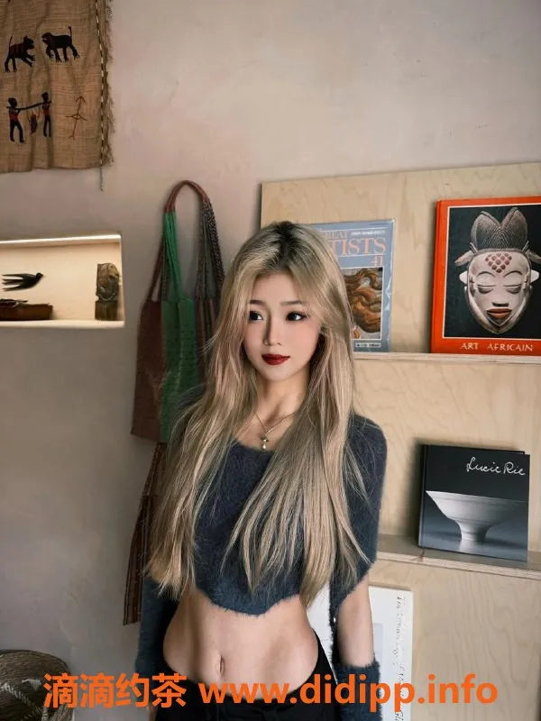 无锡外围-江阴慕白影院超嫩少女服务体验