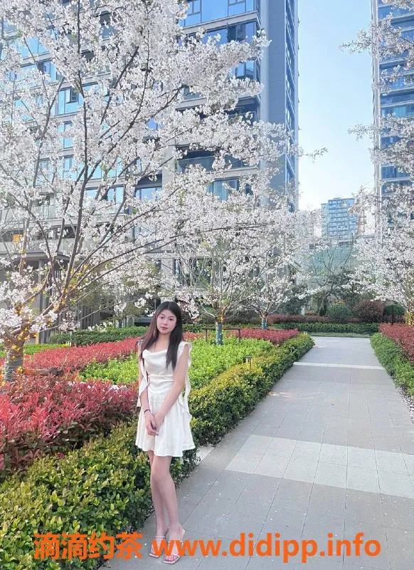 深圳楼凤资源信息,龙华小苹果，真心推荐！