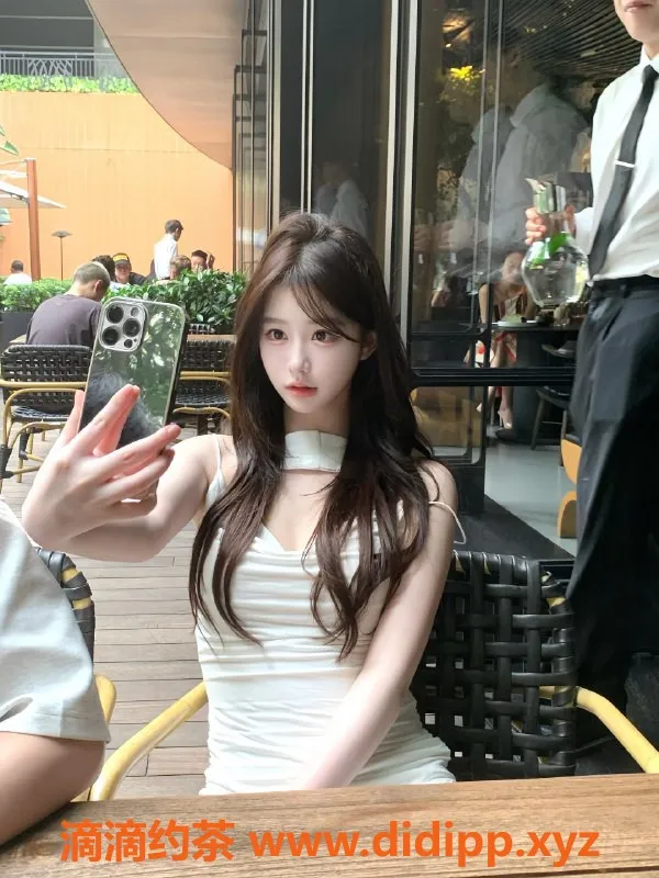 无锡楼凤-惠山星光天地顶级学妹 三点粉 现邀约